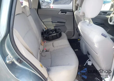 2011 Subaru Forester 2.5X Premium z USA, uszkodzony, nr VIN JF2SHADC6BH758782